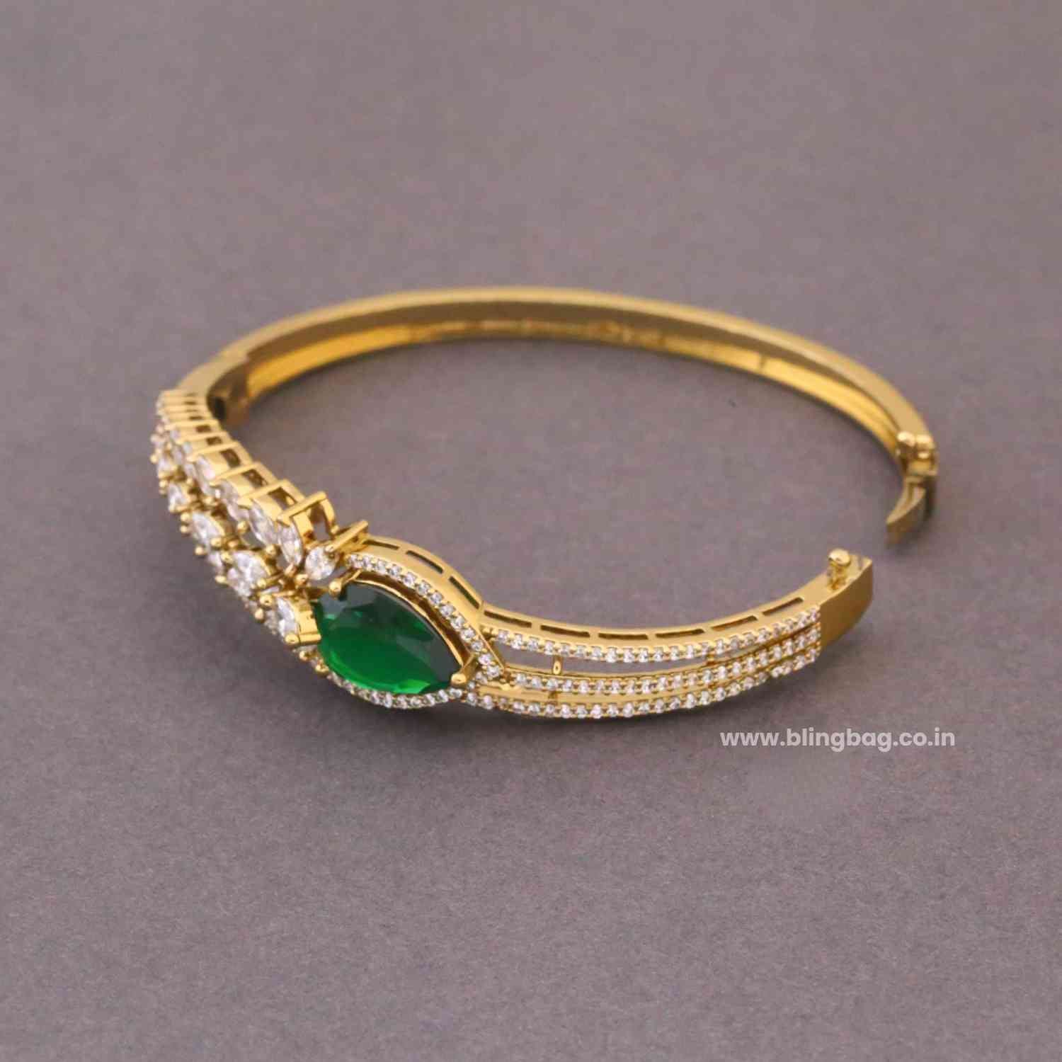 Emerald Lilya Victorian Bracelet - Image 4