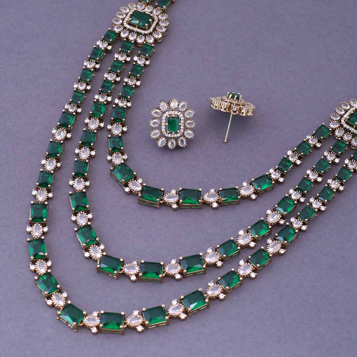 Emerald Lina Victorian Jewellery Set - New Arrival - Image 4