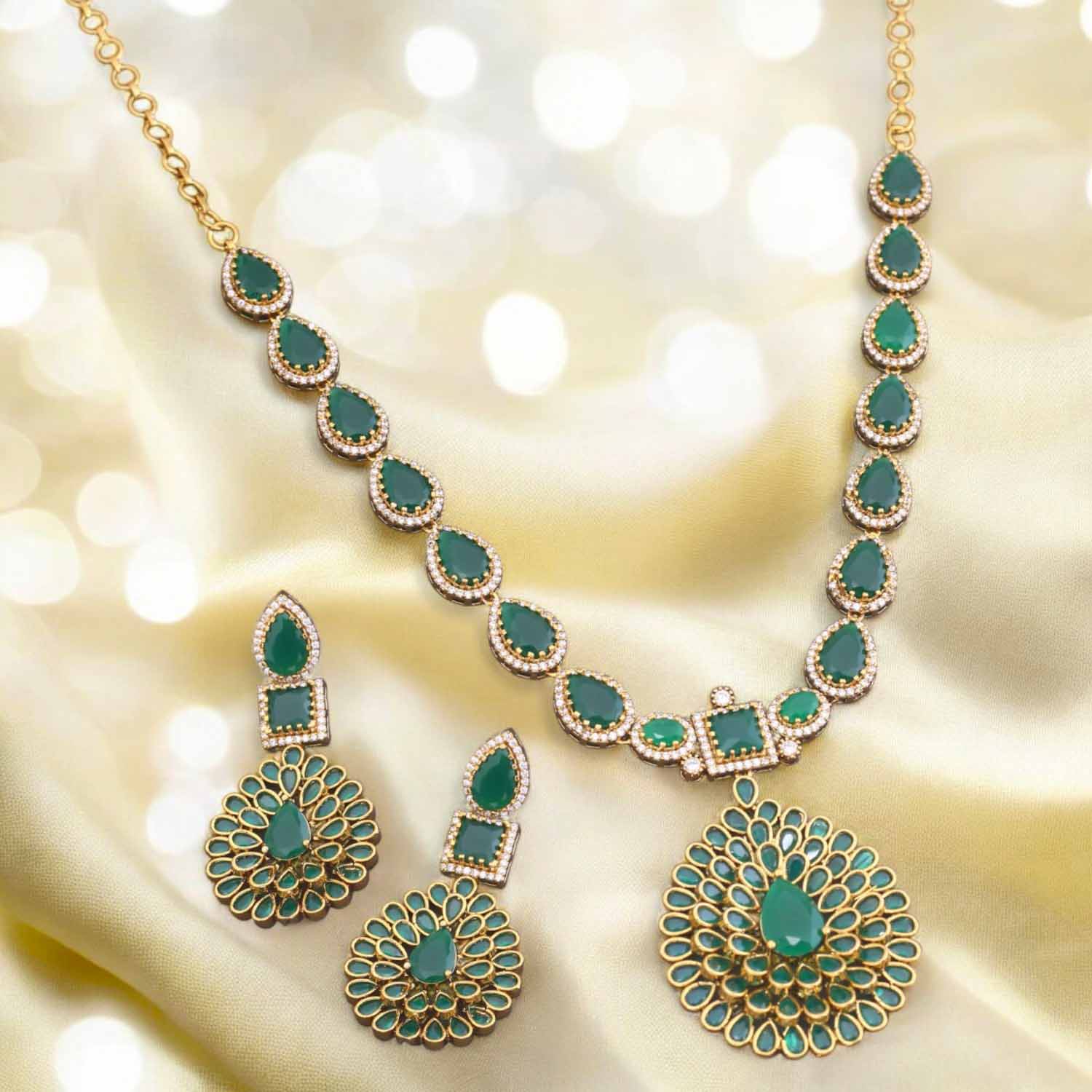 Emerald Lumana Victorian Jewellery Set - New Arrival - Image 2