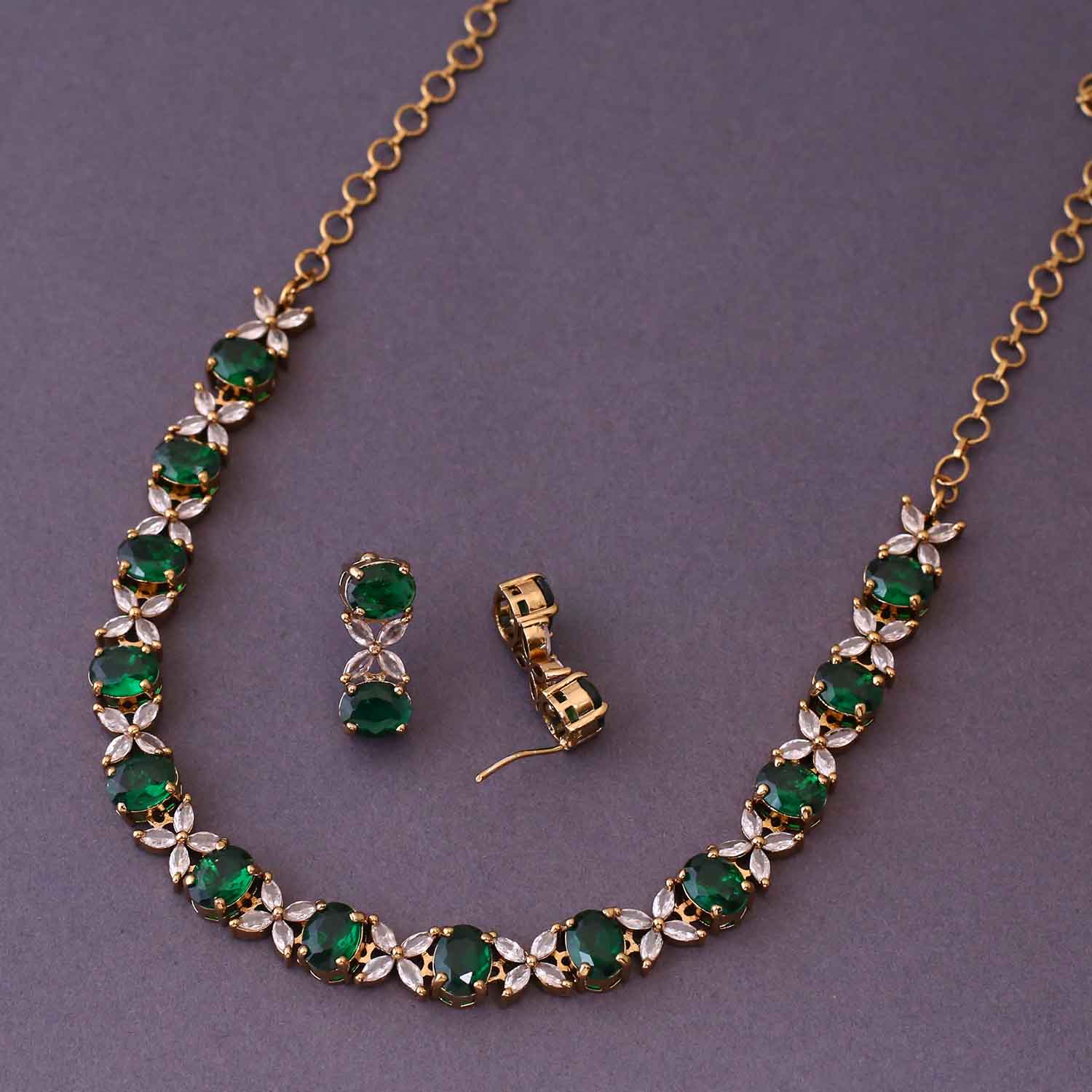 Emerald Lussie Victorian Jewellery Set- New Arrival - Image 4