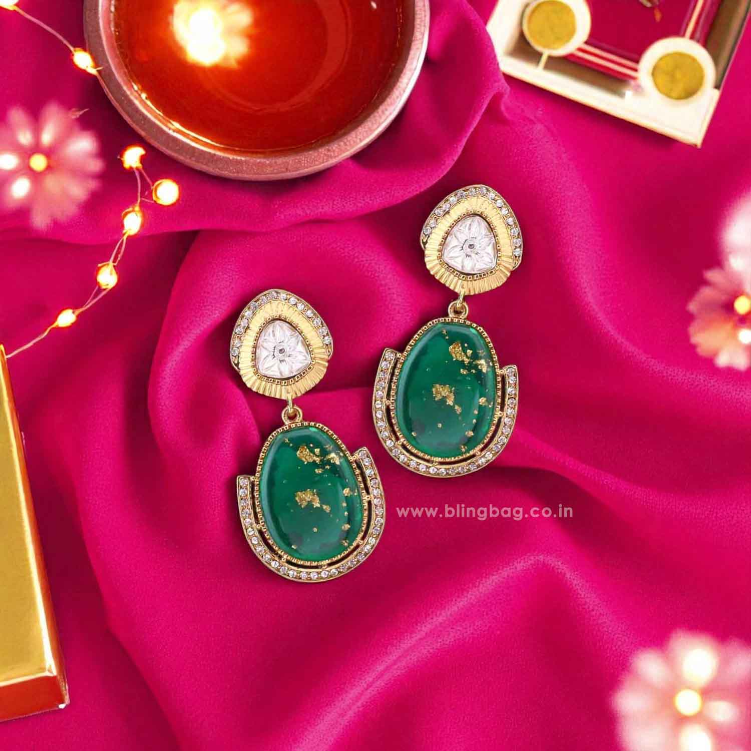 Emerald Navika Danglers - Image 2