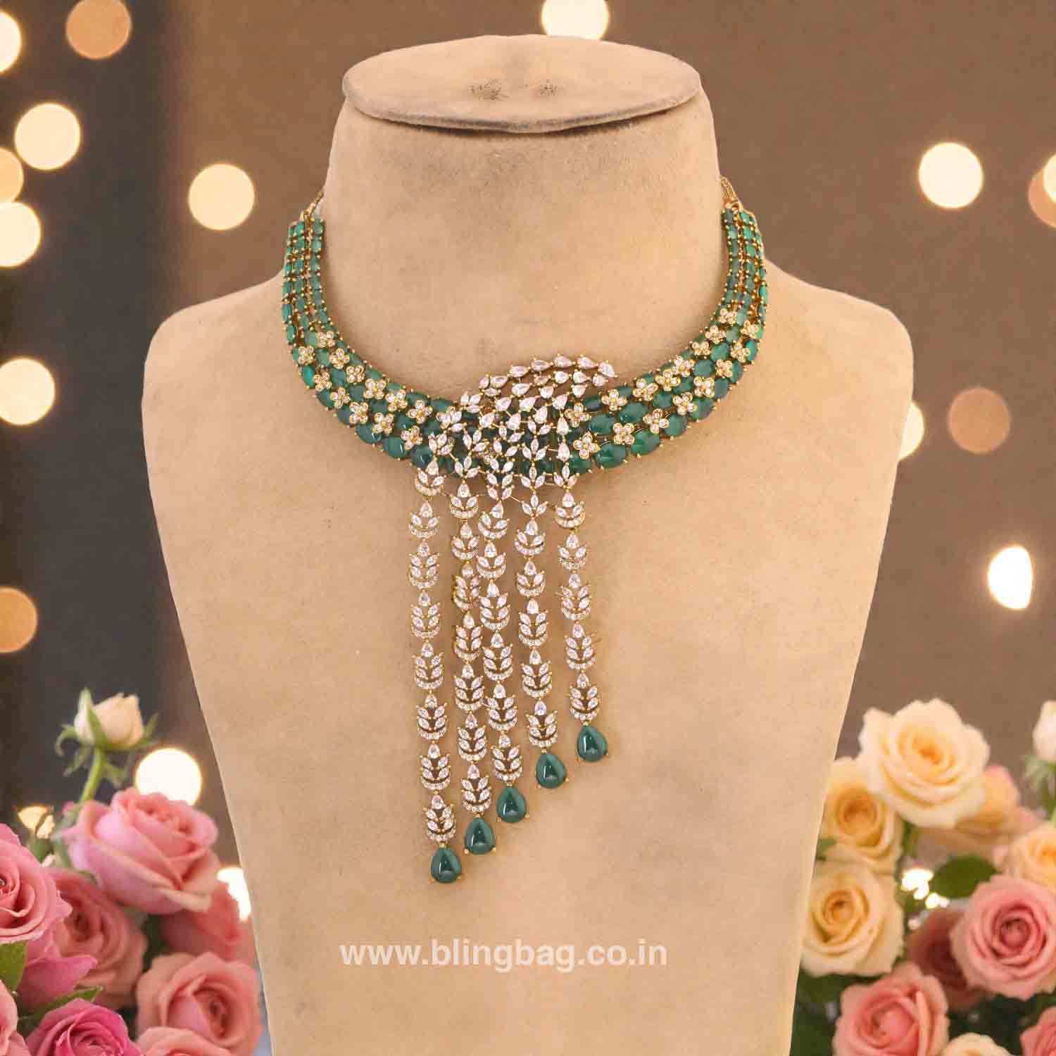 Emerald Norabeth Hasli Victorian Jewellery Set - Image 3