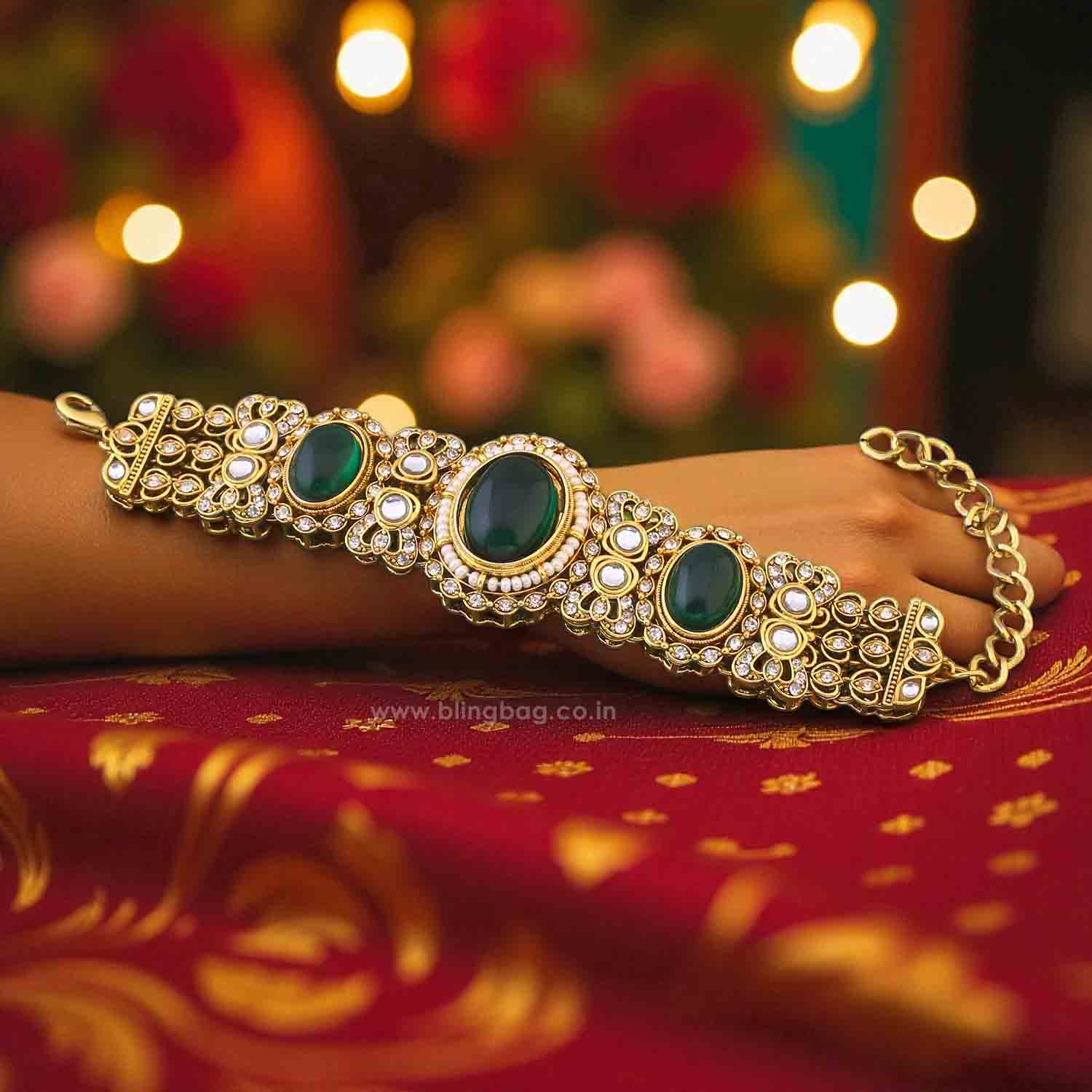Emerald Oriselle Bracelet - Image 2