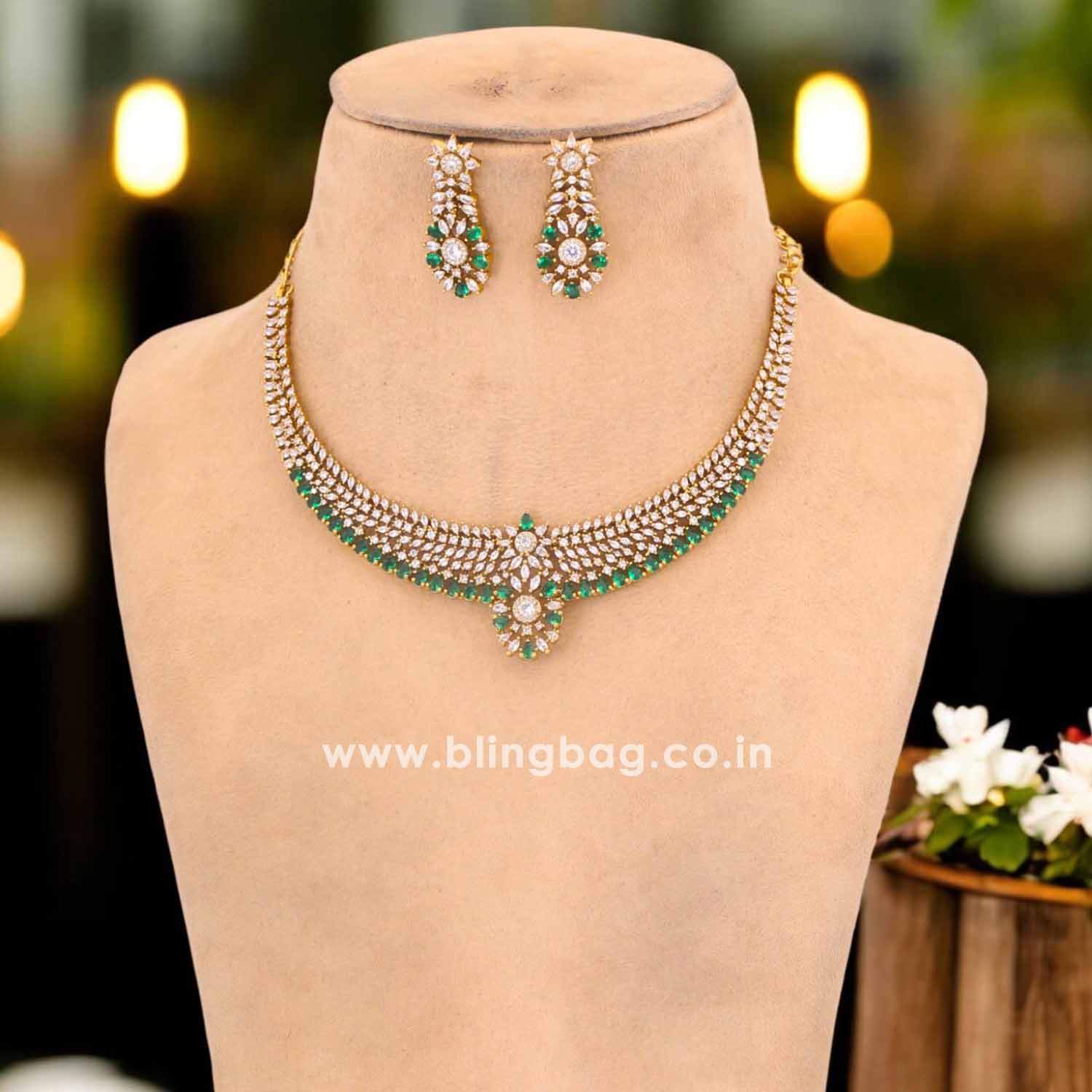 Emerald Ornash Hasli Victorian Jewellery Set - New Arrival - Image 2