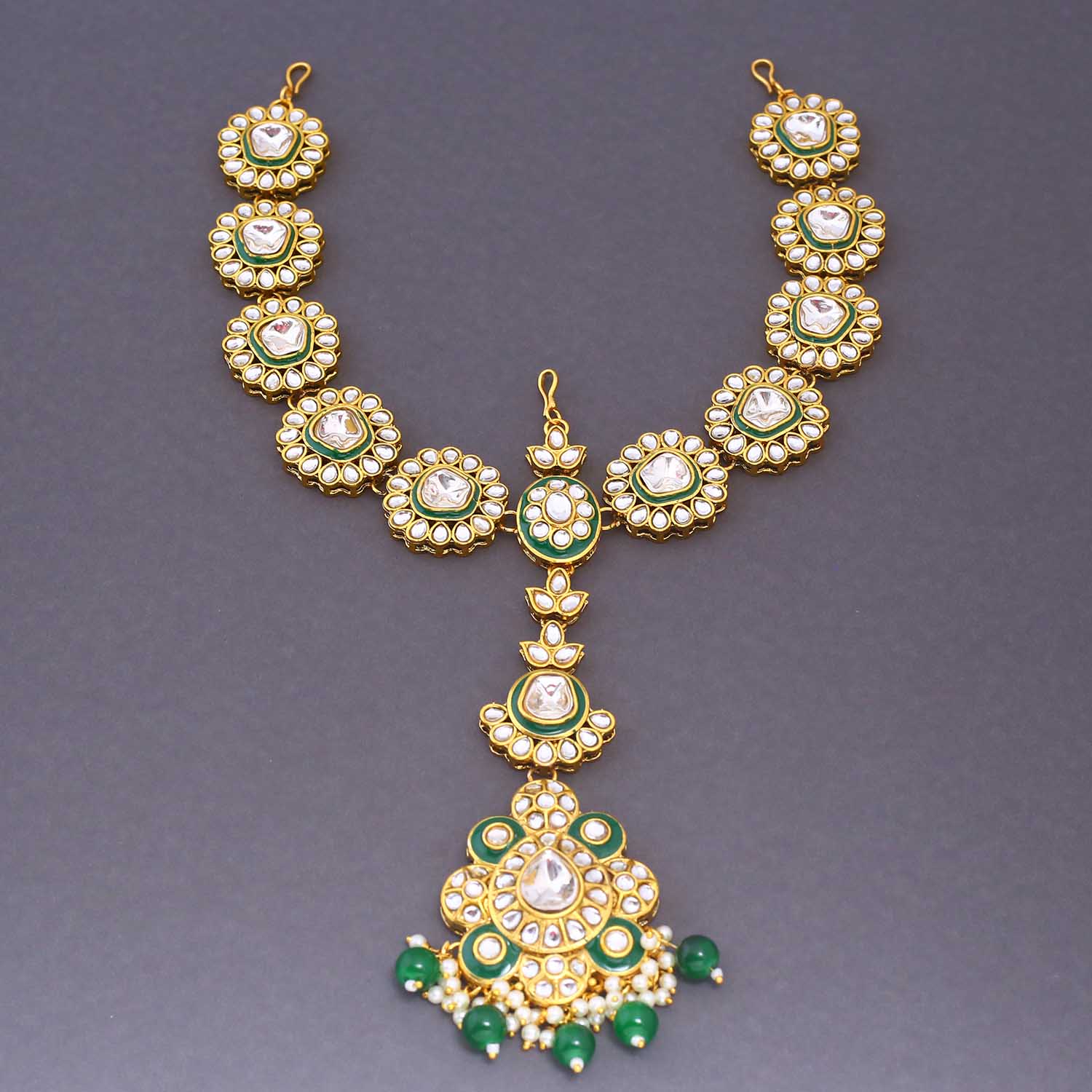 Emerald Parijat Bridal Jewellery Set - Image 5