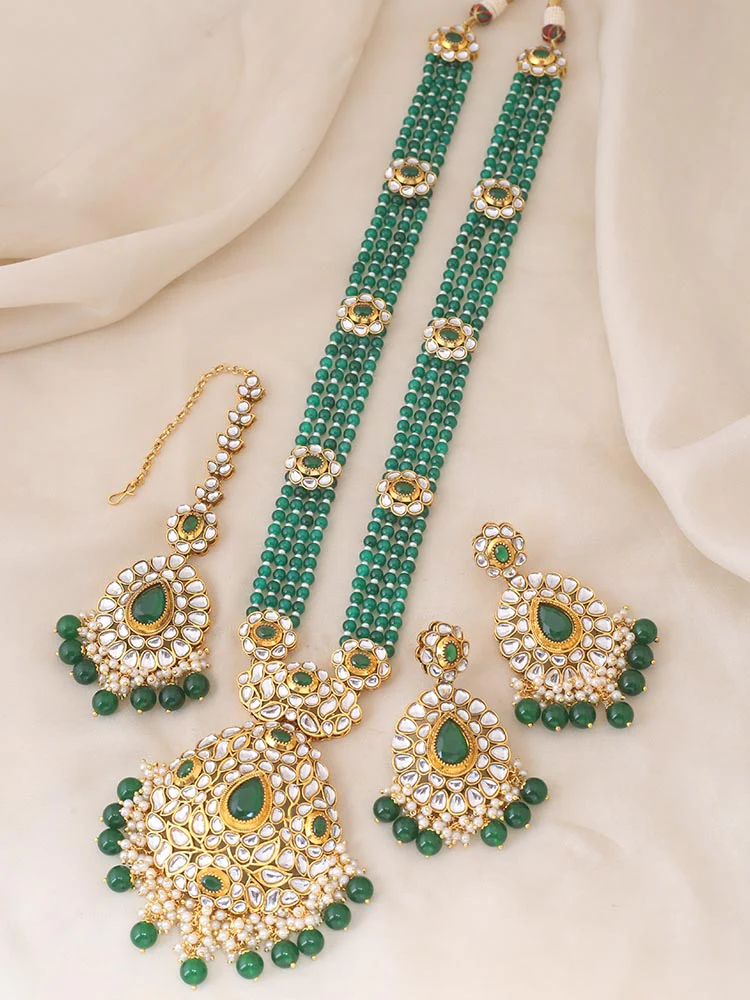 Emerald Prema Jewellery Set - Image 2