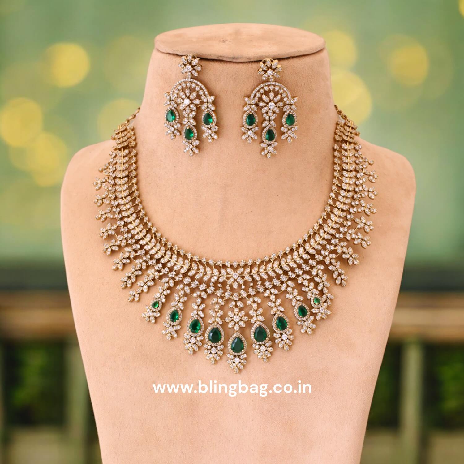 Emerald Presley Victorian Jewellery Set - New Arrival - Image 3