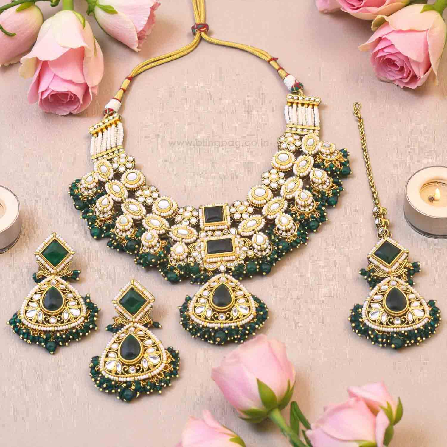 Emerald Sarala Kundan Jewellery Set - Image 2
