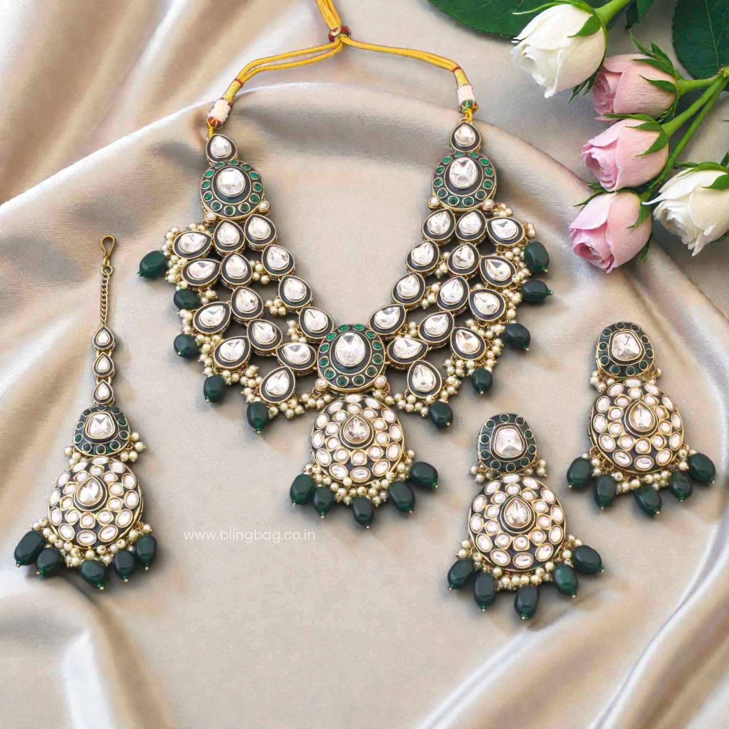 Emerald Shikani Kundan Jewellery Set - Image 2