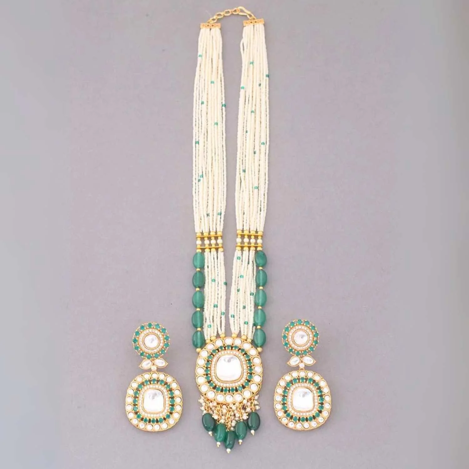 Emerald Siddhiksha Kundan Jewellery Set - EOSS - Image 5