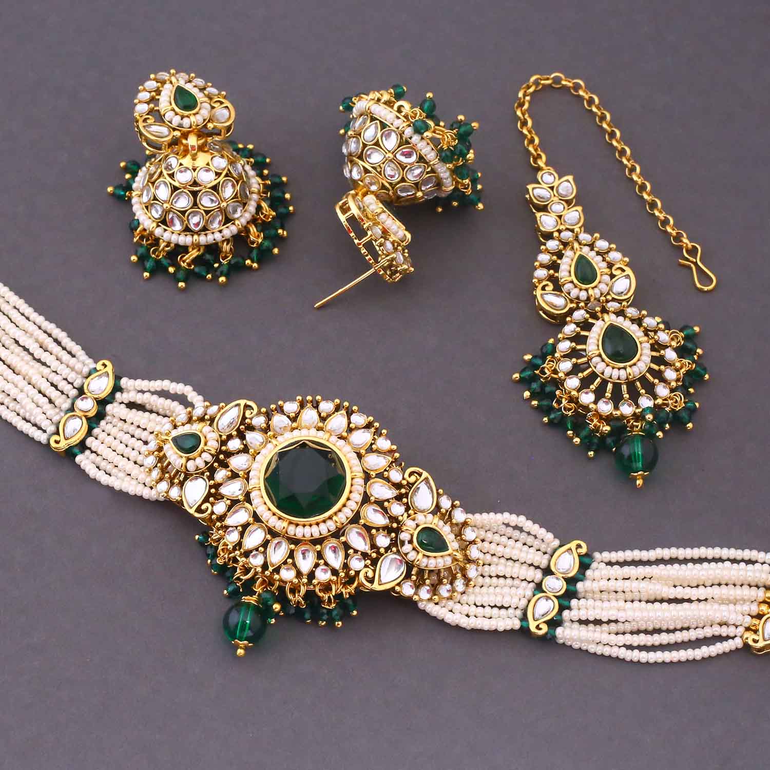 Emerald Tanushee Kundan Jewellery Set - Image 6