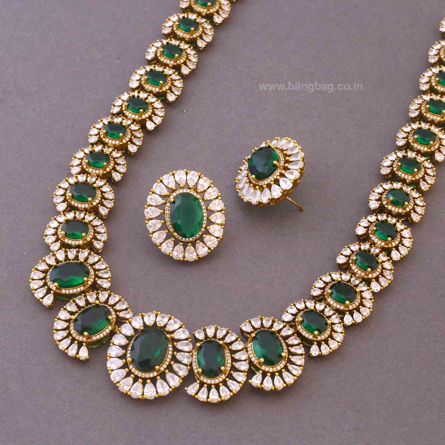 Emerald Tasmiyah Victorian Jewellery Set- New Arrivals - Image 4