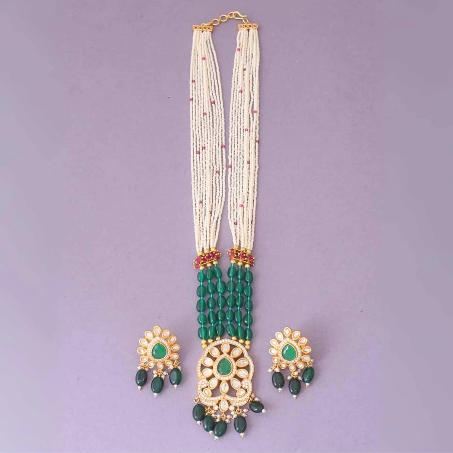 Emerald Vaani Kundan Jewellery Set - EOSS - Image 5