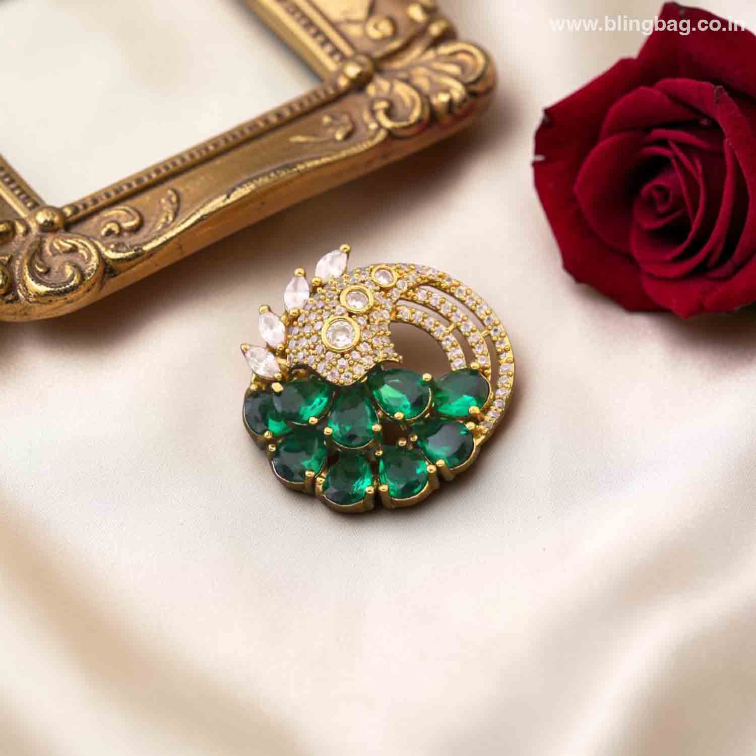 Emerald VIetta Brooch - Image 2