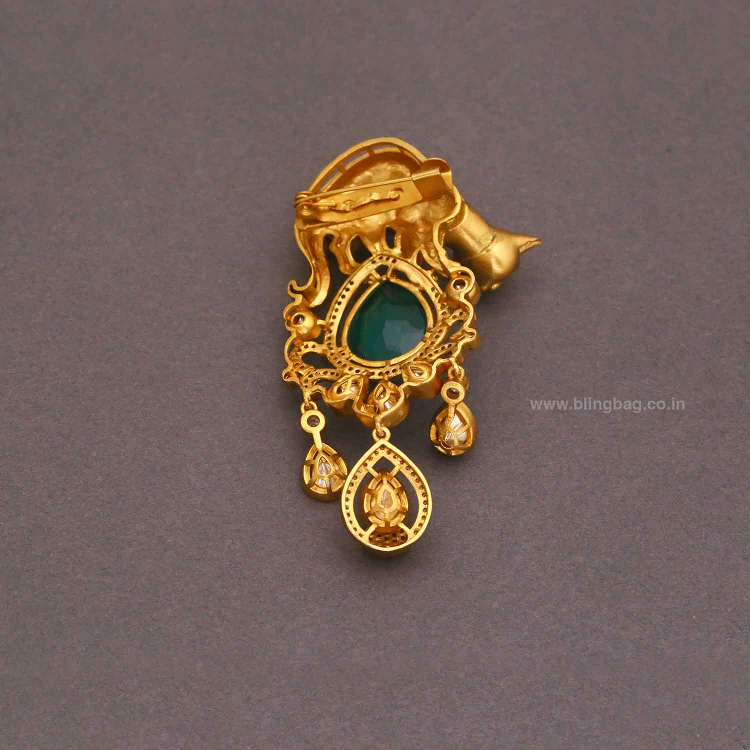 Emerald Vintage Cat Brooch - Image 5