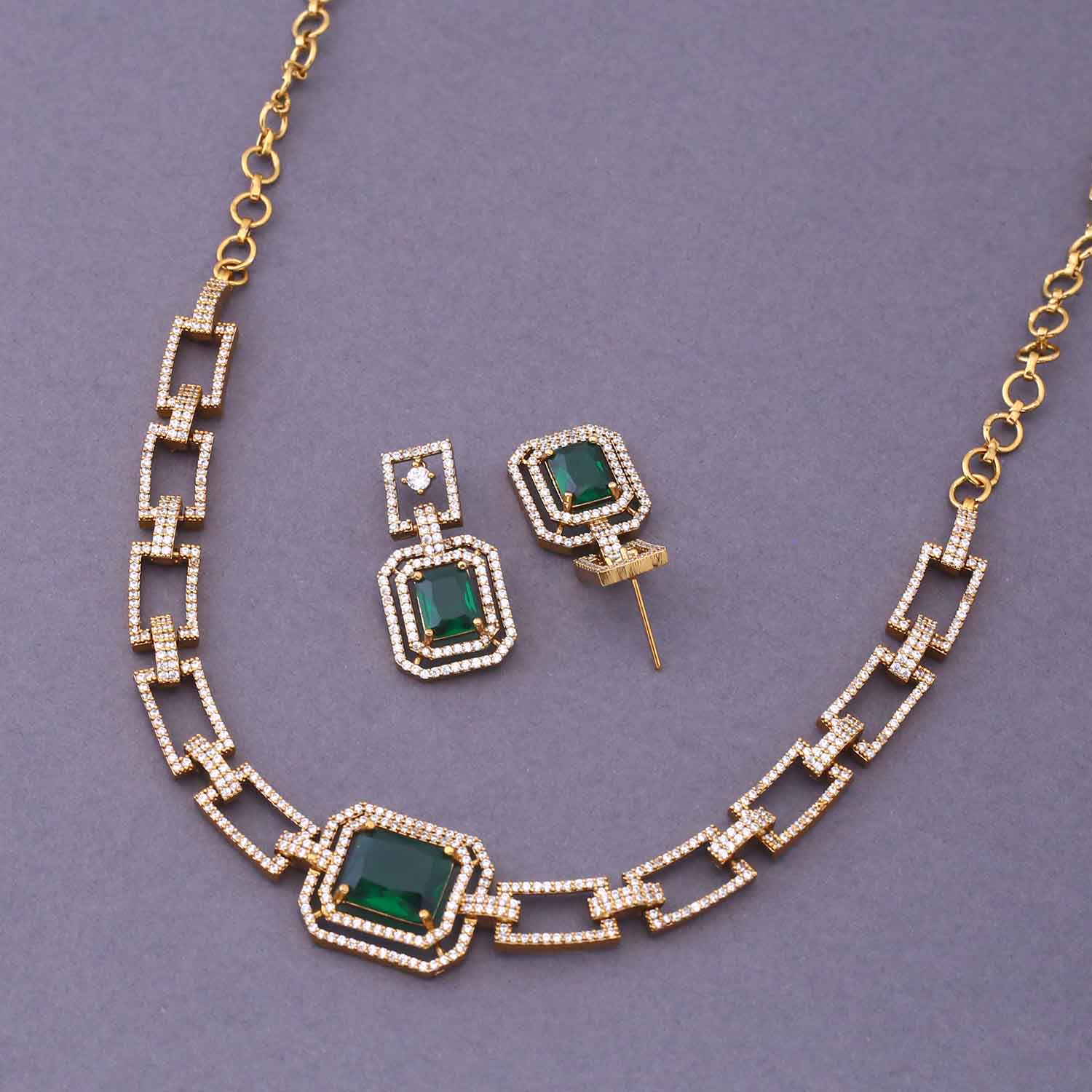 Emerald Wisia Victorian Jewellery Set - New Arrival - Image 5