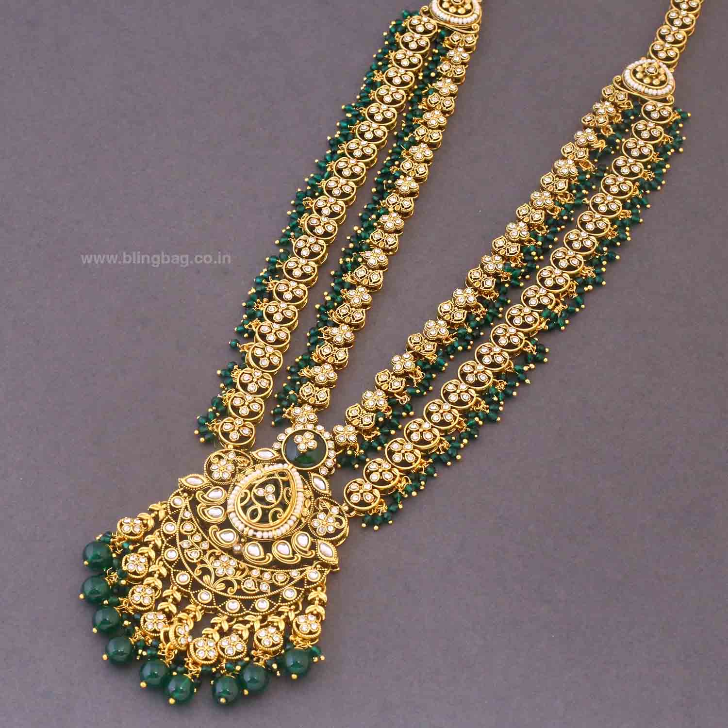 Emerald Yagna Kundan Bridal Jewellery Set - Image 4