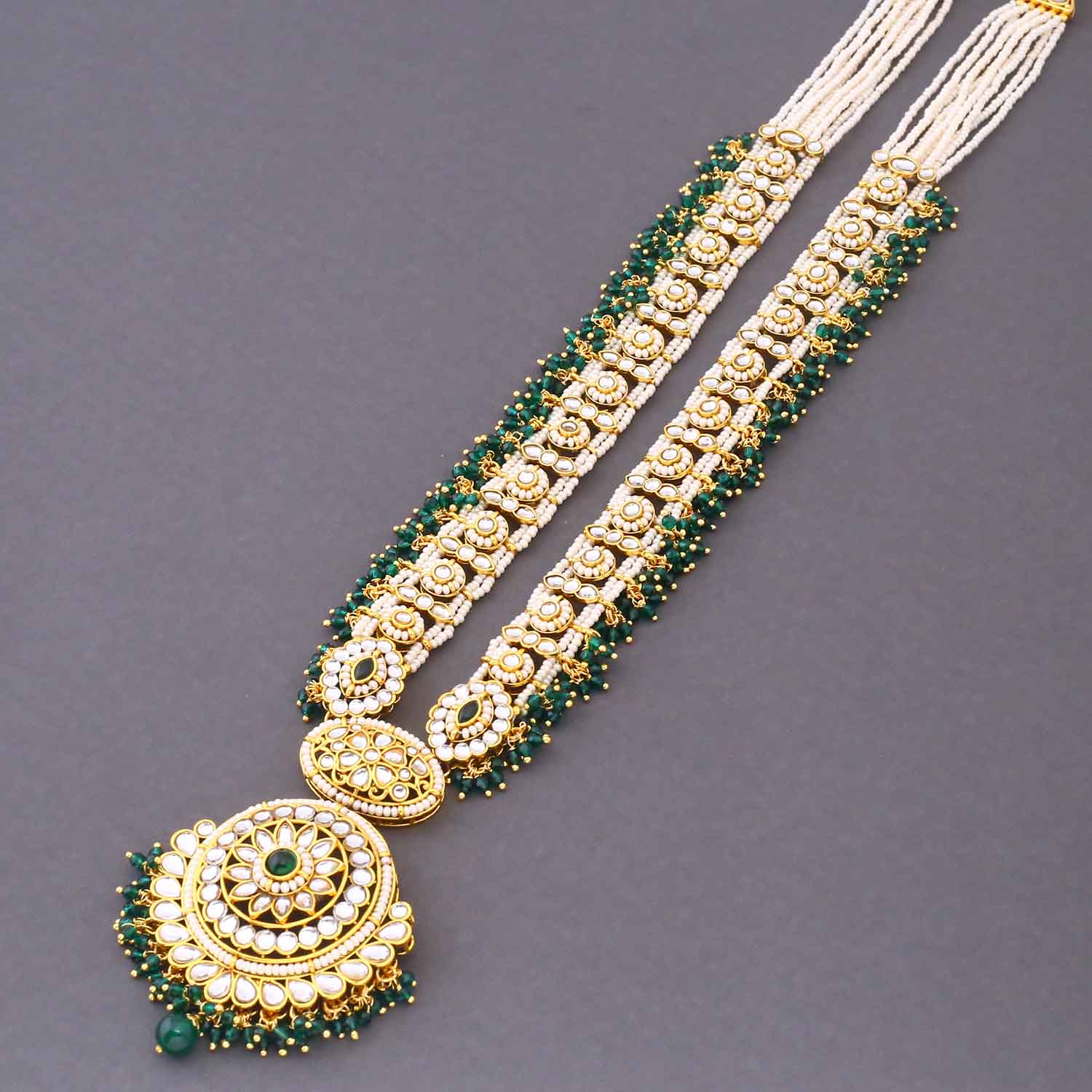 Emerald Yamika Kundan Bridal Jewellery Set - Image 4