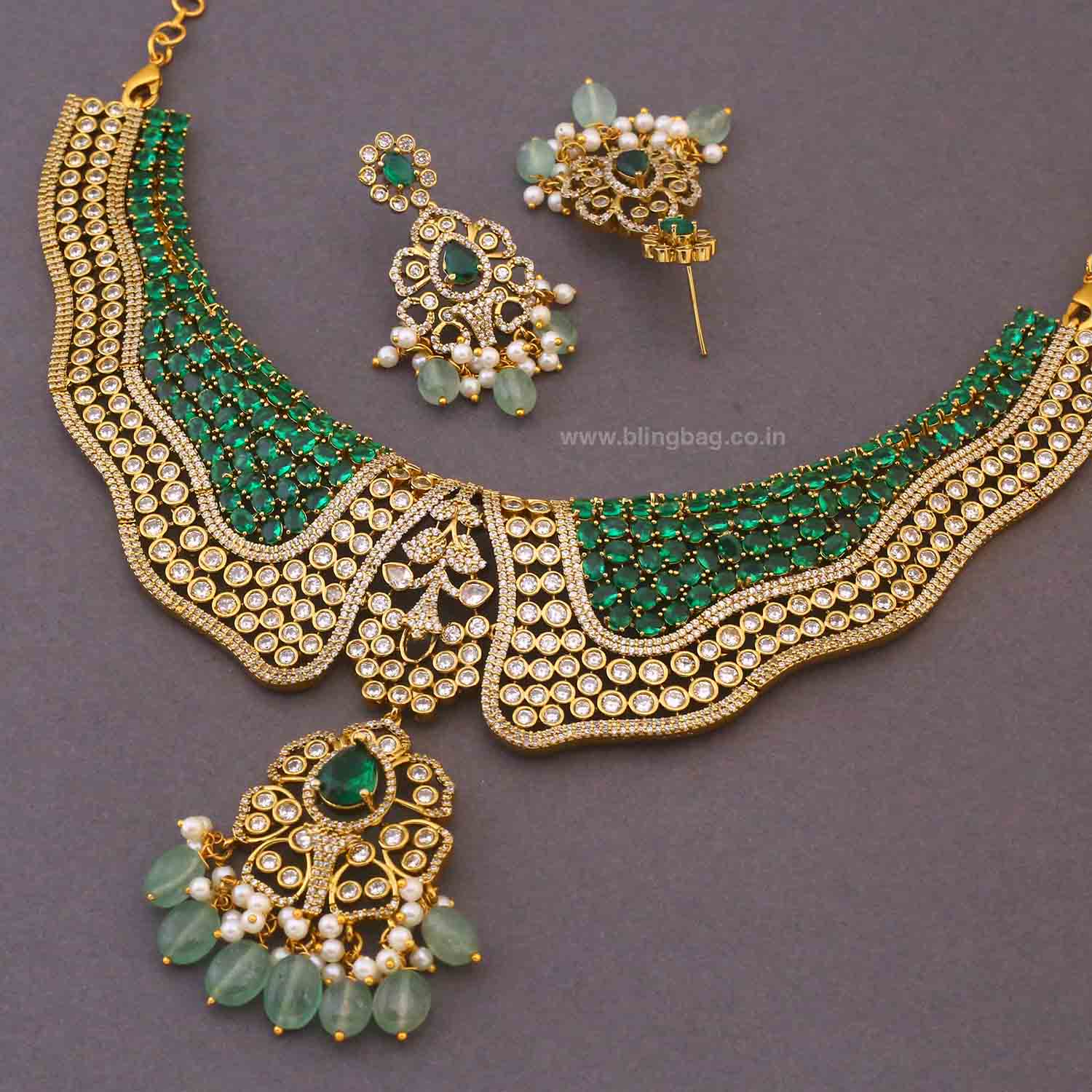 Emerald Zariya Hasli Jewellery Set- New Arrivals - Image 4
