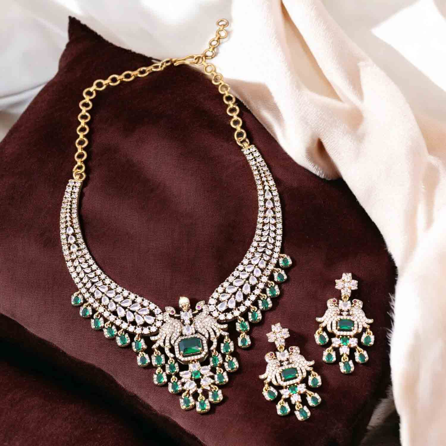 Emerald Zenobia Victorian Jewellery Set- New Arrival - Image 2