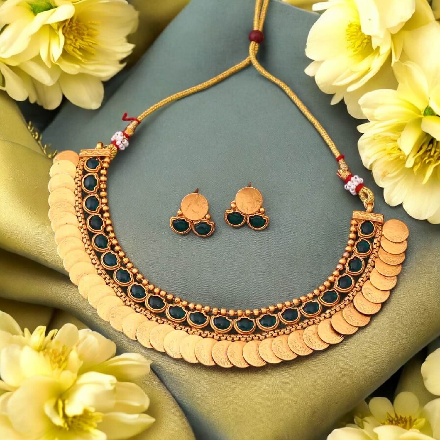 Golden Aanshi Antique Jewellery Set - New Arrival