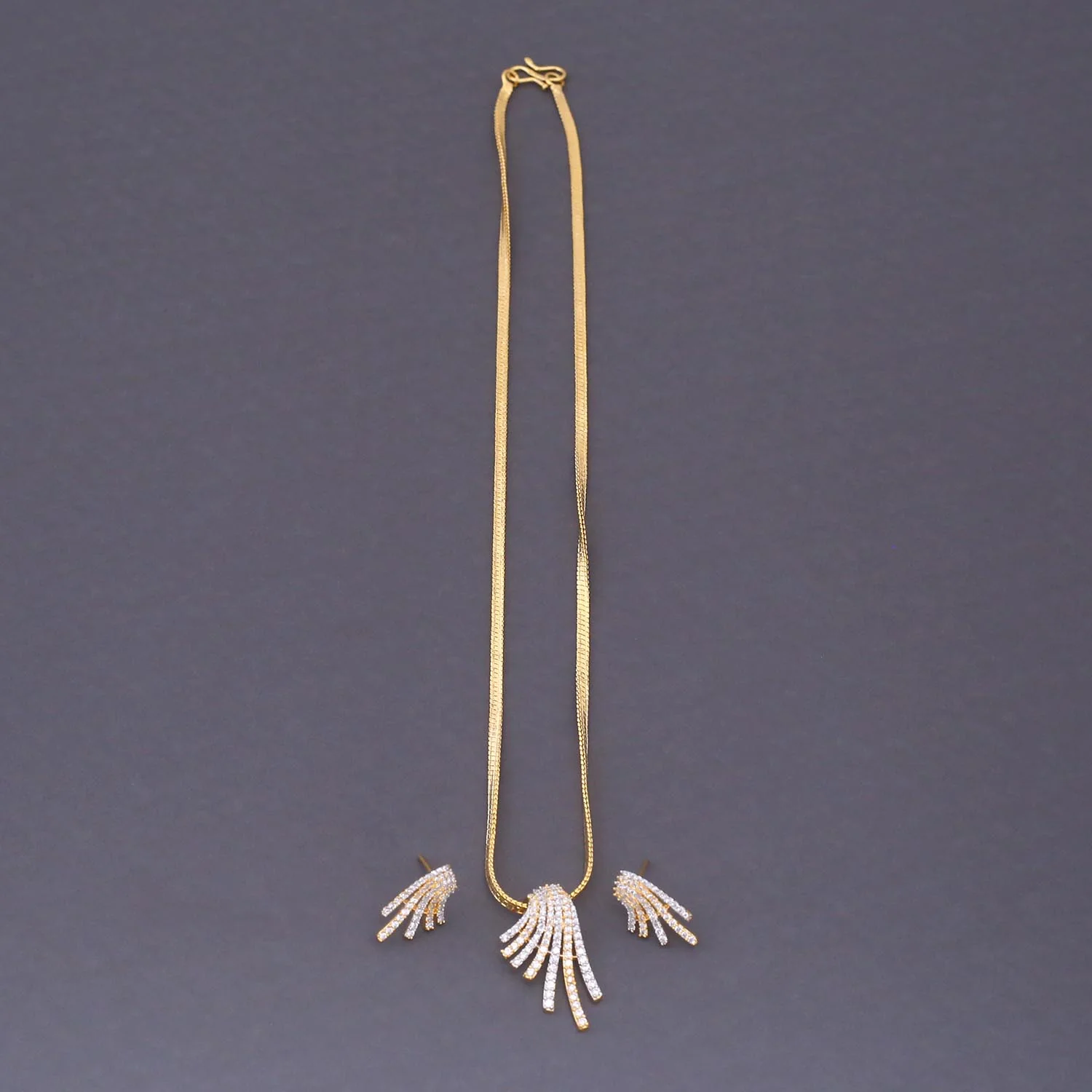 Golden Alara Zirconia Pendant Set - Image 3