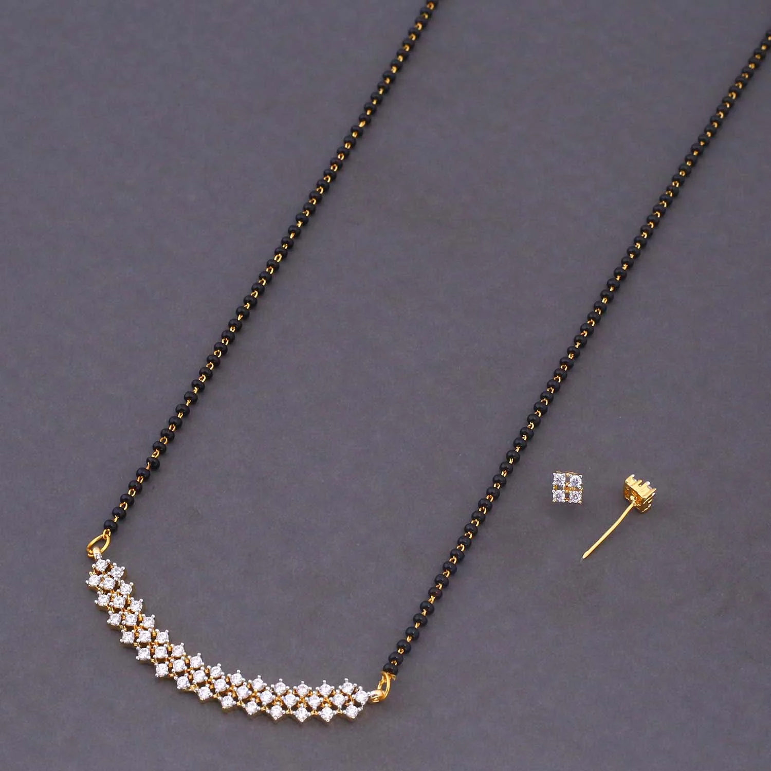 Golden Amelia Mangalsutra Set - Image 4