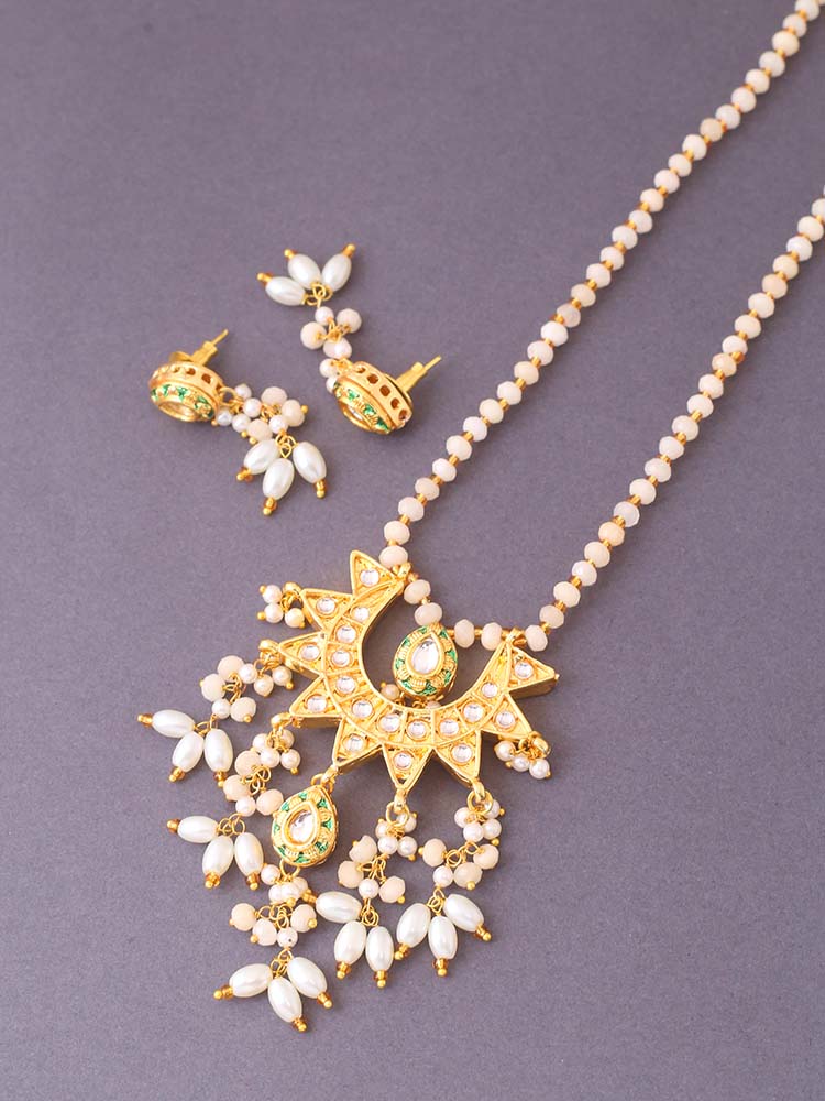 Golden Ananya Pendant Set - Image 4