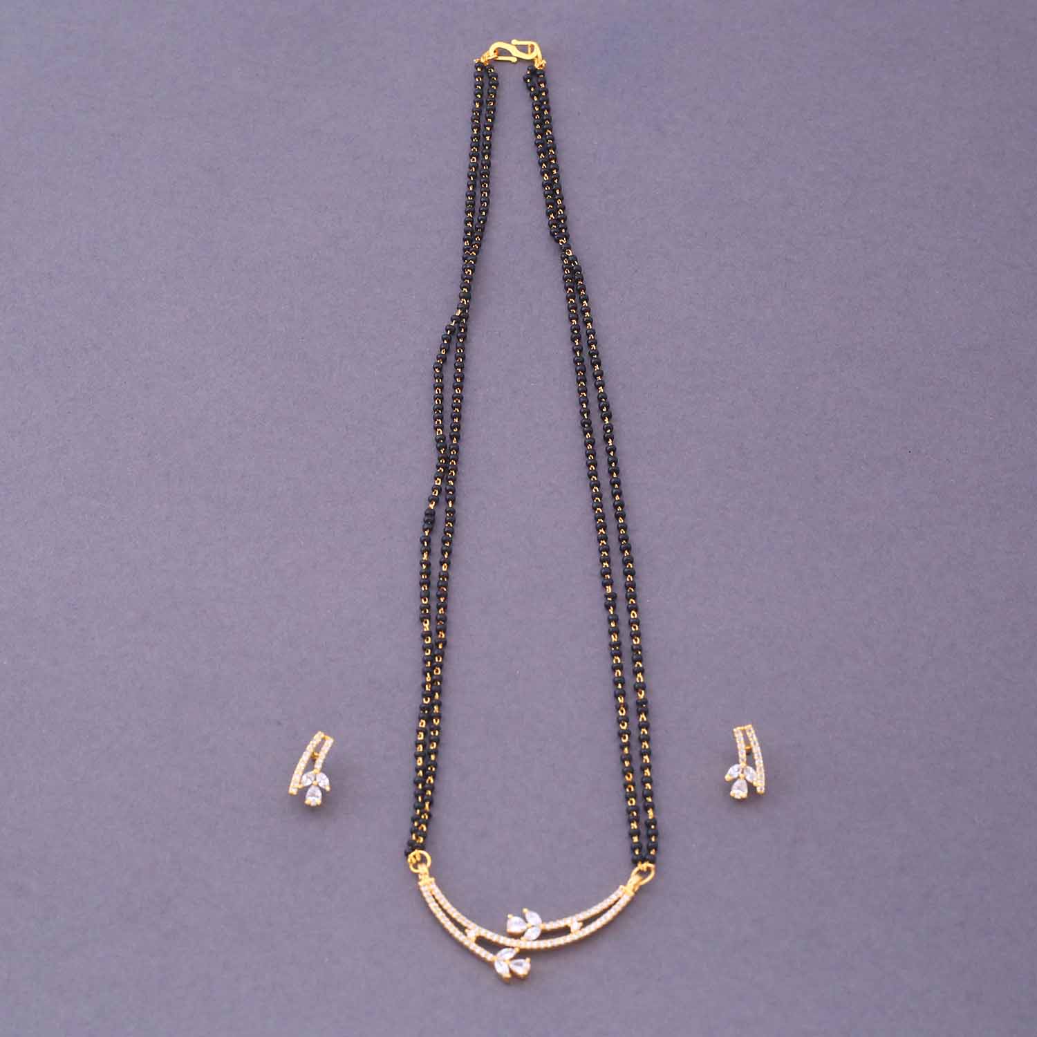 Golden Aney Mangalsutra Set - Image 3