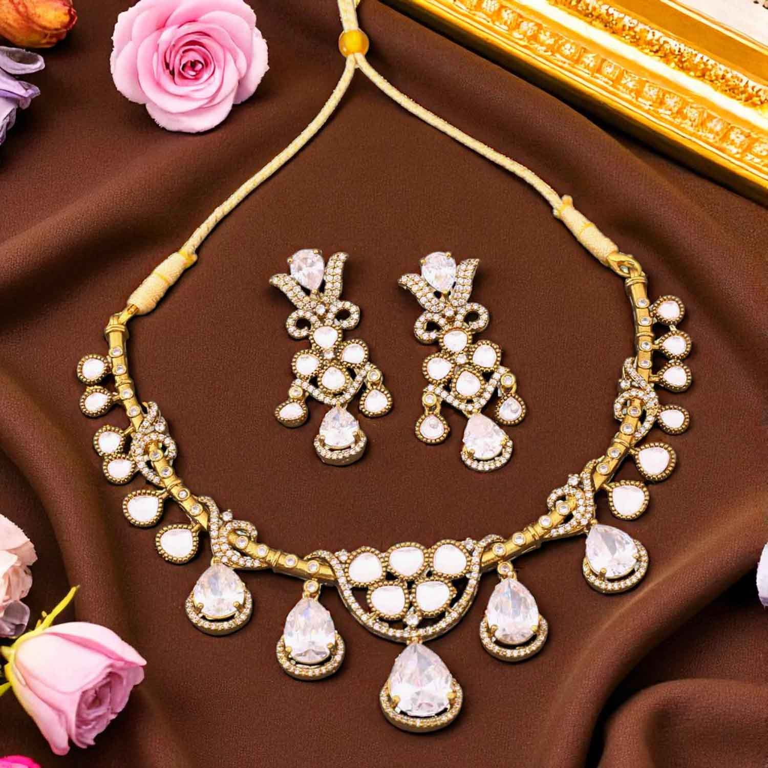 Golden Aurelisse Victorian Jewellery Set - New Arrival - Image 2