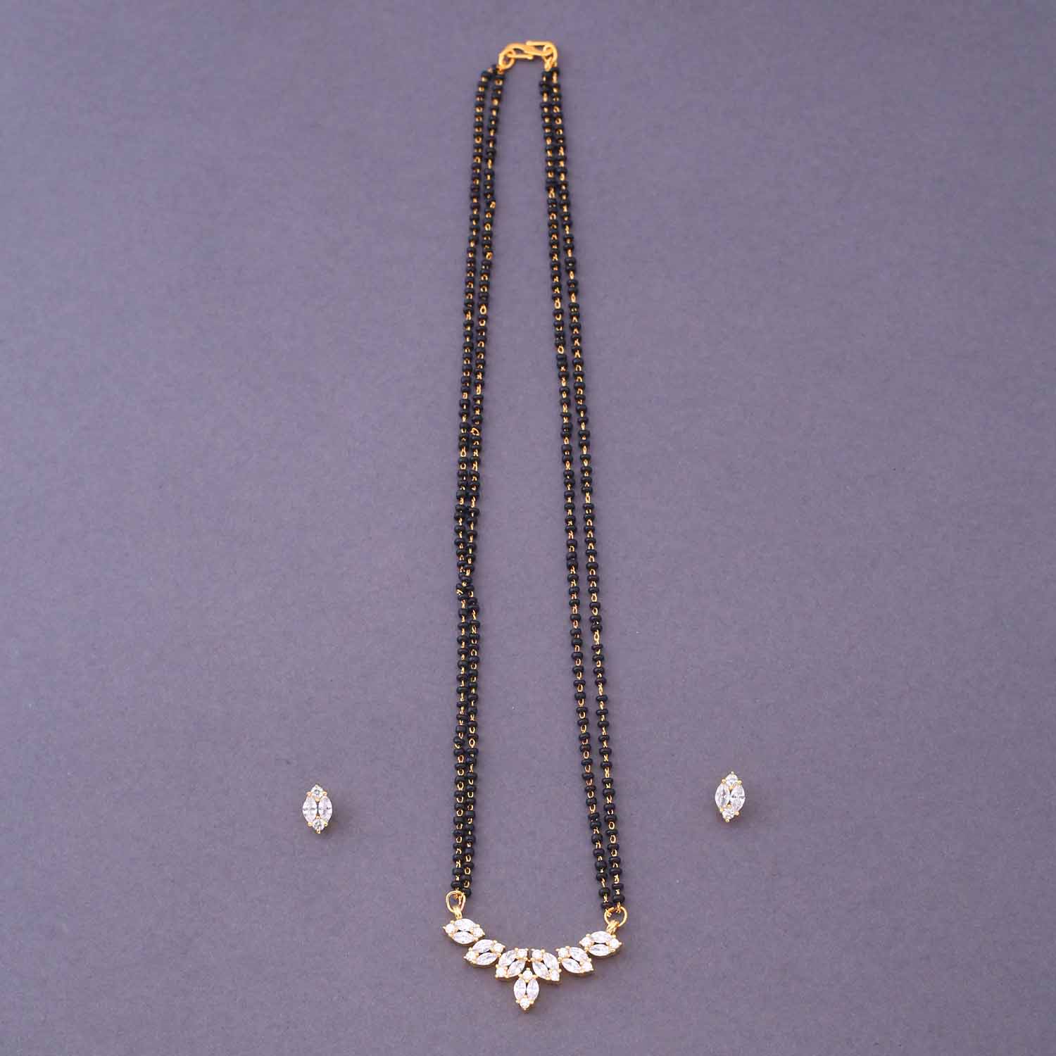 Golden Blakely Mangalsutra Set - Image 3