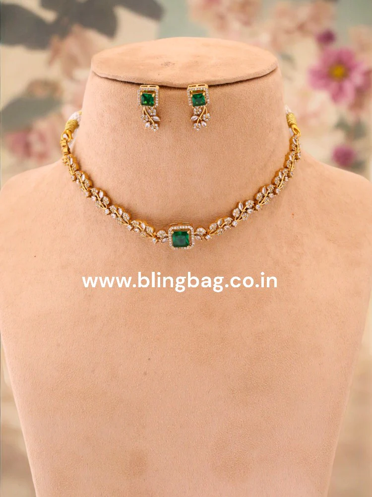 Golden Brunhilda Victorian Jewellery Set - New Arrival - Image 2