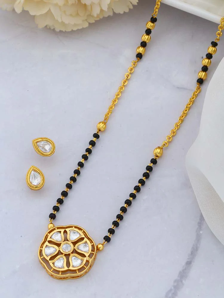 Golden Carissa Mangalsutra Set - Image 2