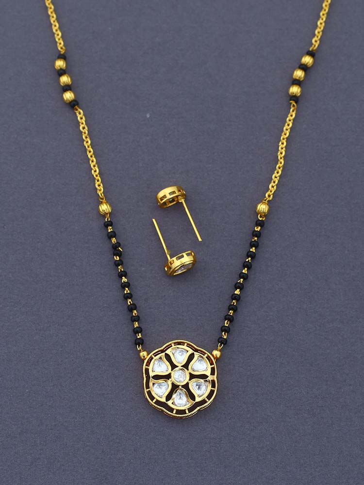 Golden Carissa Mangalsutra Set - Image 3