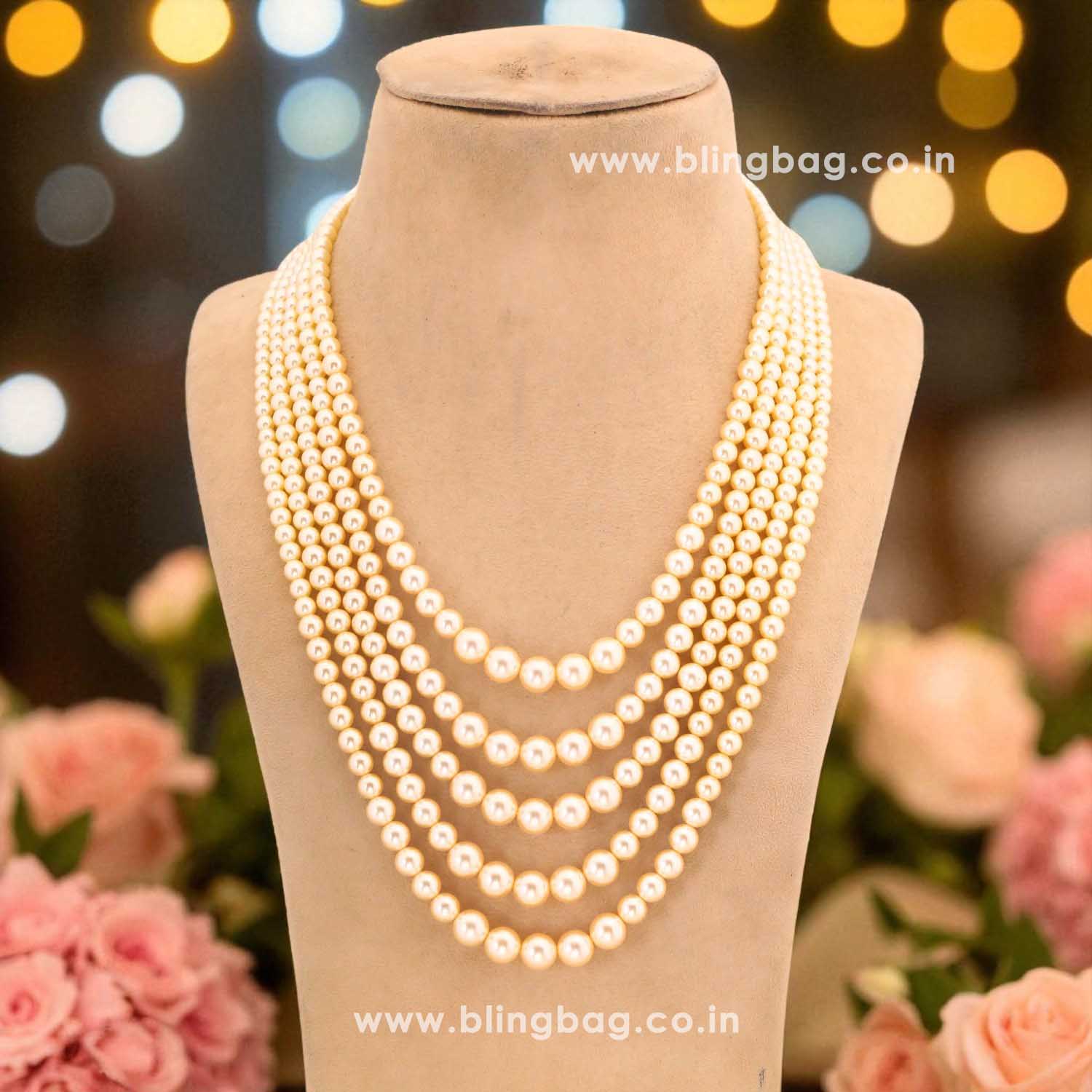 Golden Celestra Antique Jewellery Set - New Arrival - Image 3