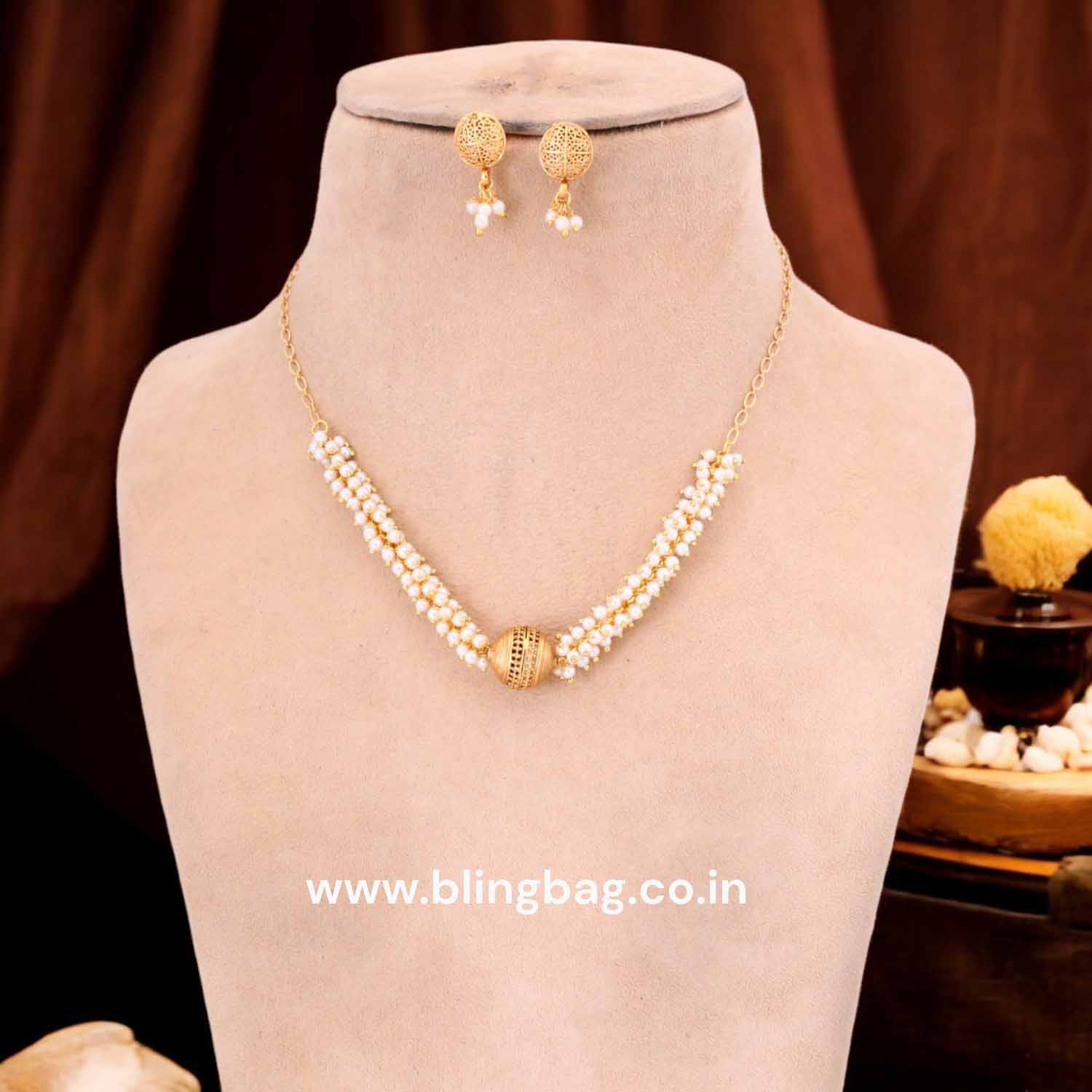 Golden Chanchal Antique Jewellery Set - New Arrival - Image 2