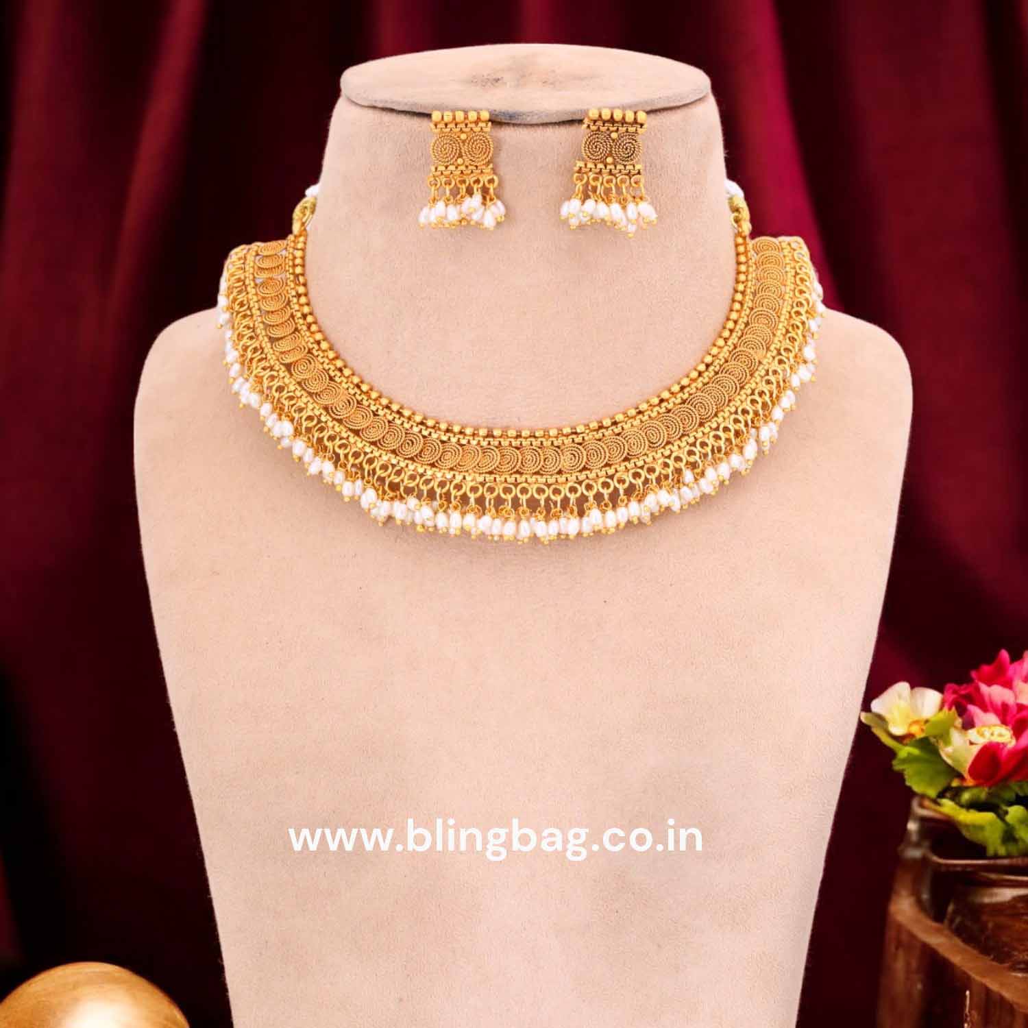 Golden Chhavi Antique Jewellery Set - New Arrival - Image 2