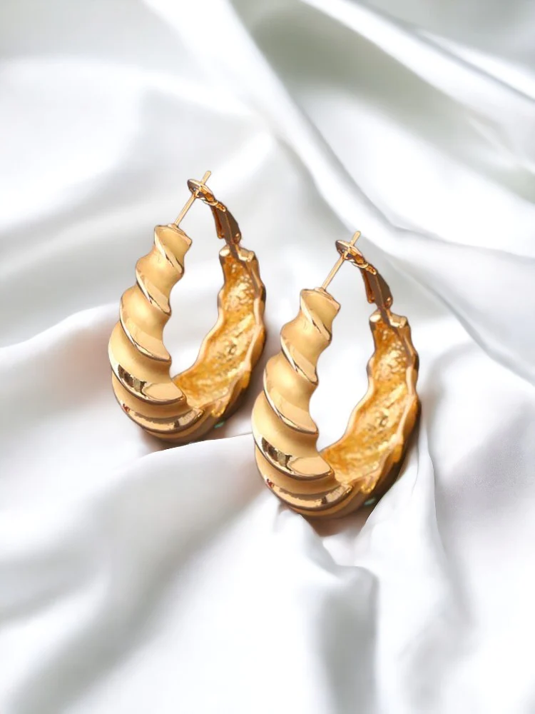 Golden Eyedie Hoops