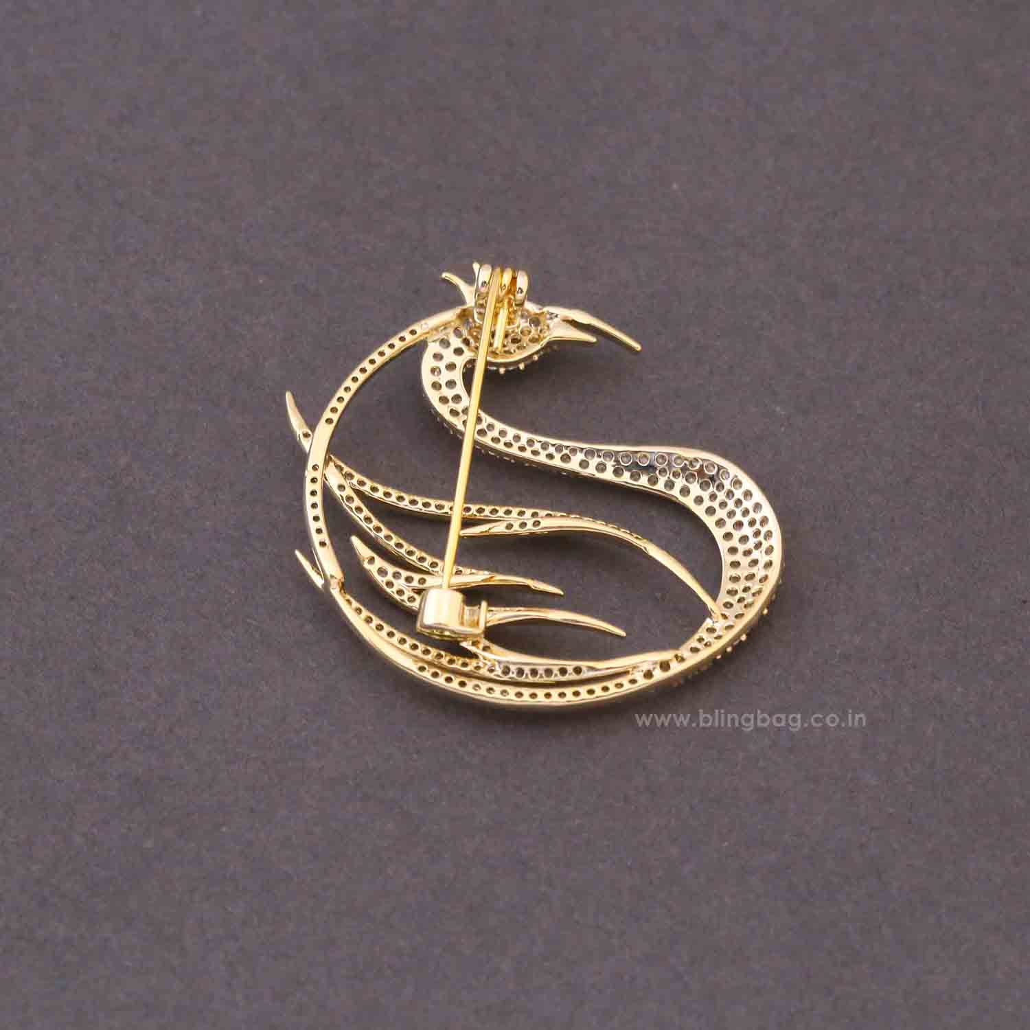 Golden Feather Crown Brooch - Image 5