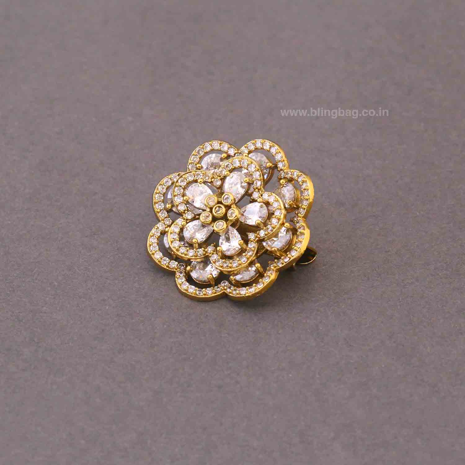 Golden Gerbera Daisy Brooch - Image 4