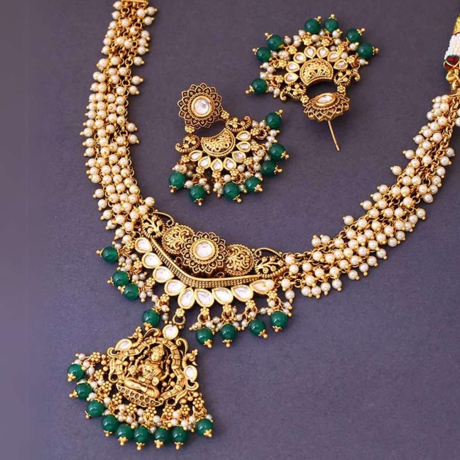 Golden Gunjita Temple Jewellery Set - Image 5