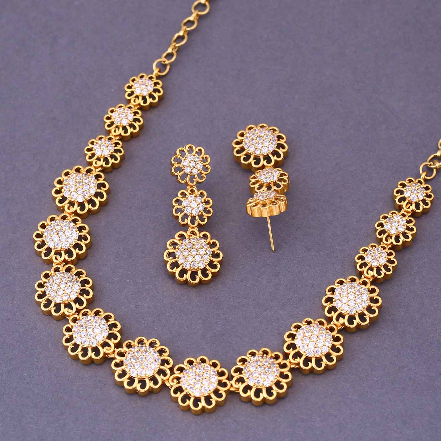 Golden Halie Antique Jewellery Set - New Arrival - Image 4