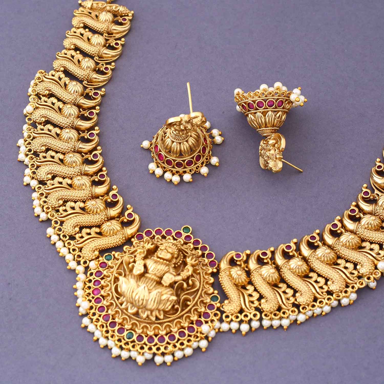 Golden Hiranya Hasli Temple Jewellery Set- New Arrival - Image 4