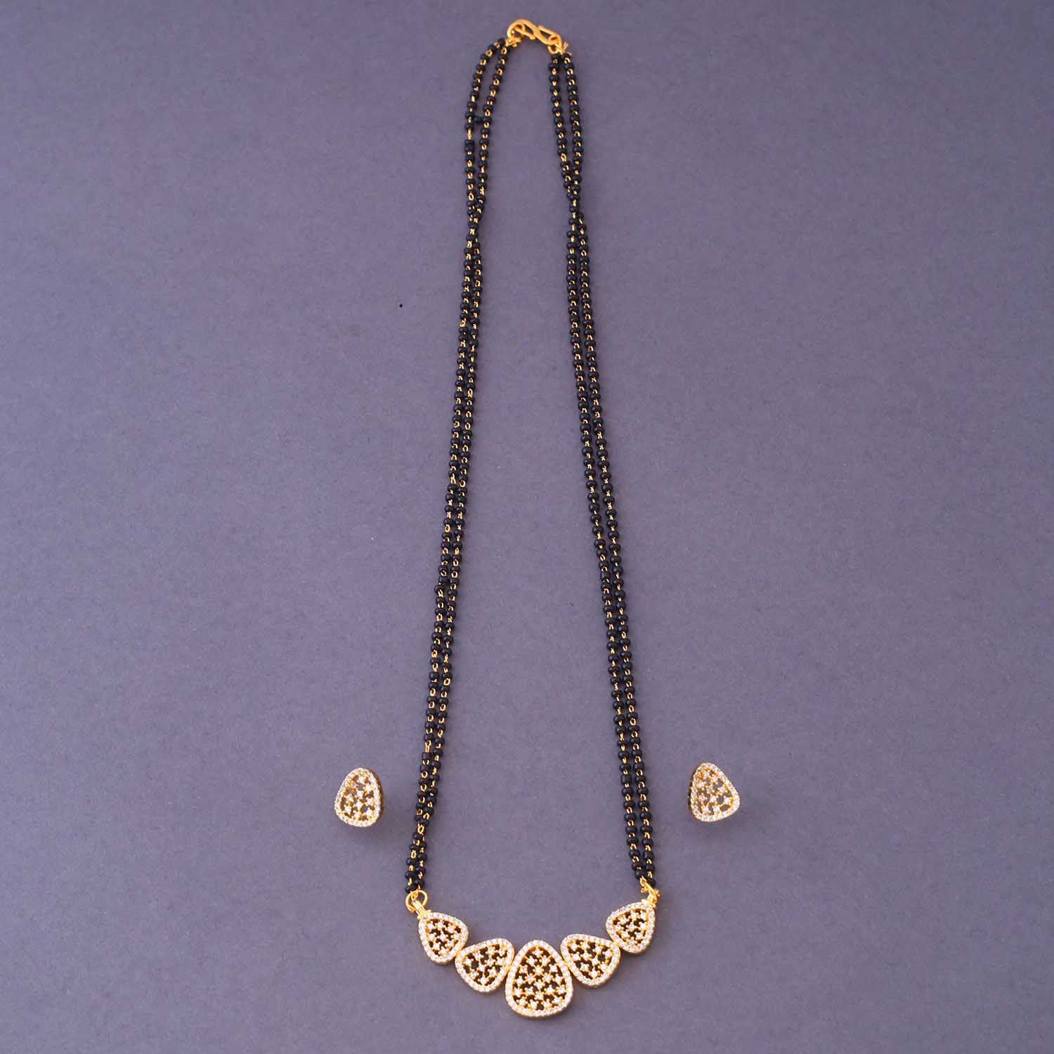 Golden Jacqueline Mangalsutra Set - Image 3