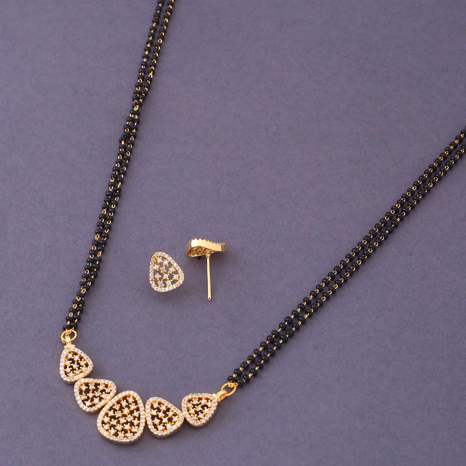 Golden Jacqueline Mangalsutra Set - Image 4