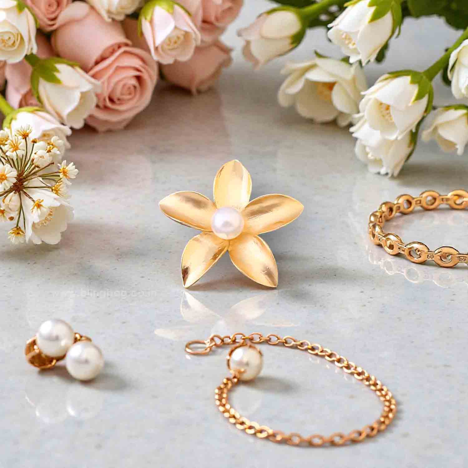 Golden Jasmine Brooch - Image 2