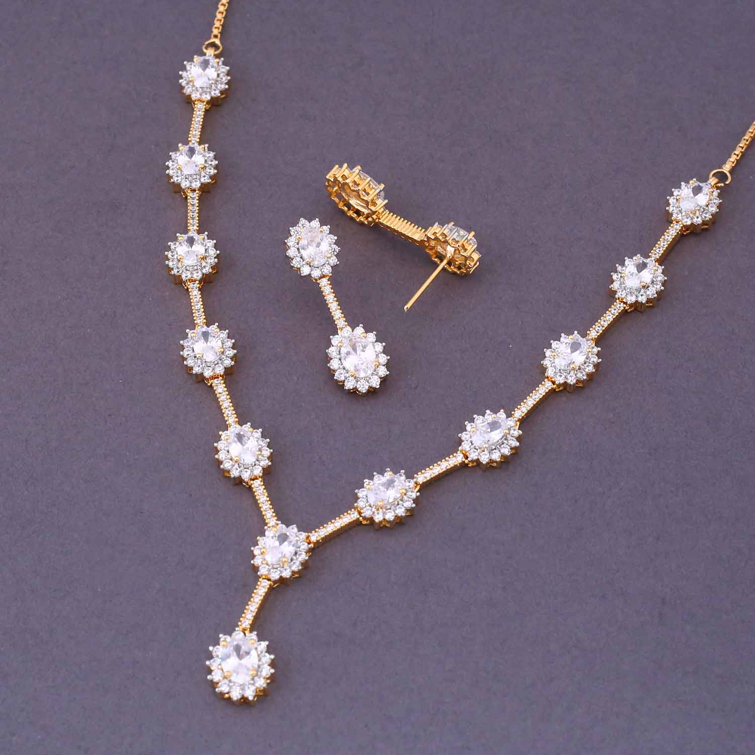 Golden Johanna Zirconia Jewellery Set - Image 4