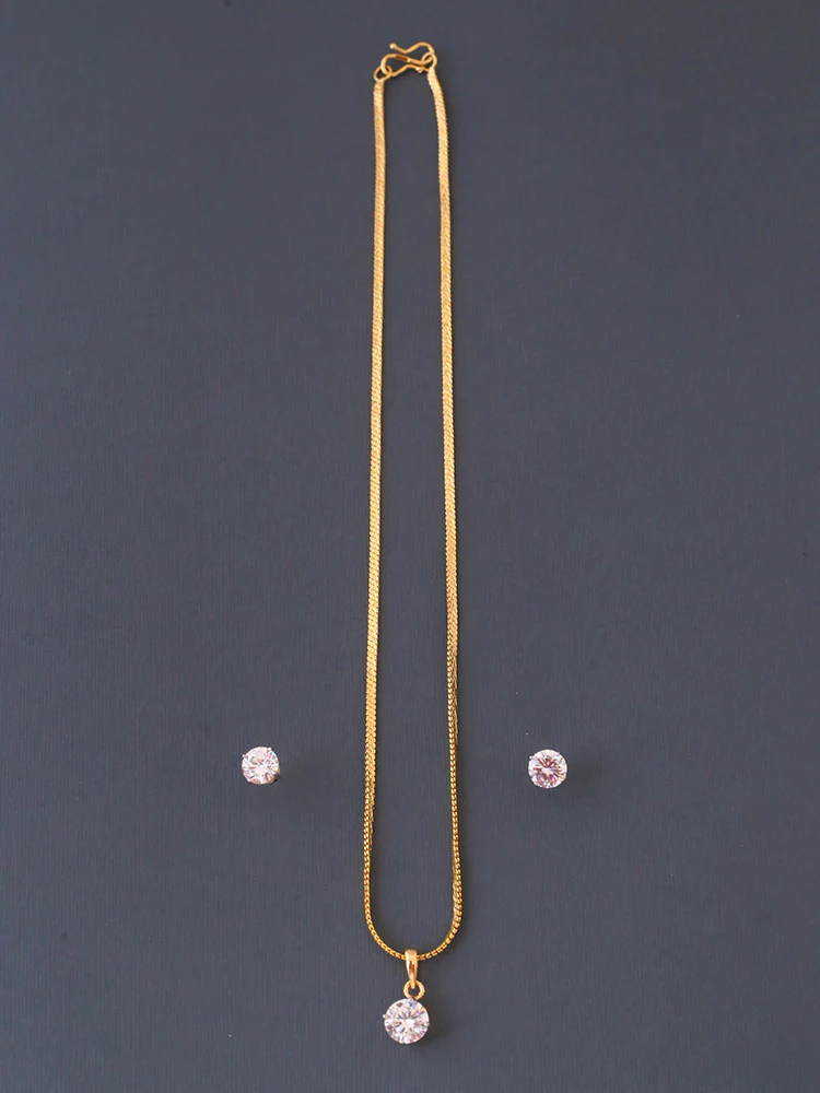 Golden Juliette Pendant Set - Image 3