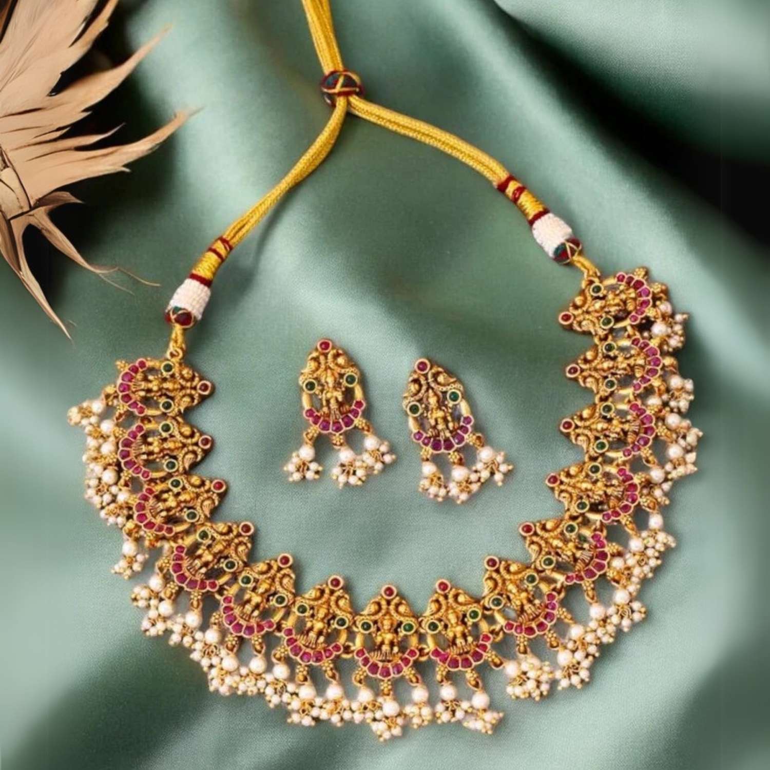 Golden Kashmira Antique Jewellery Set