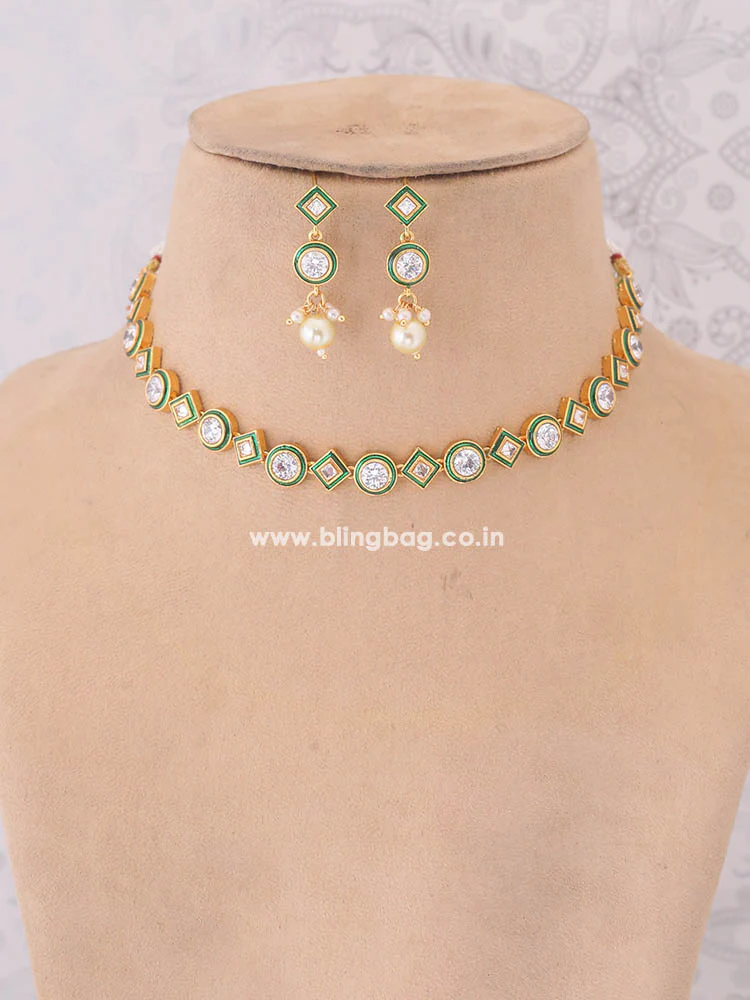 Ivory Mansvi Kundan Jewellery Set